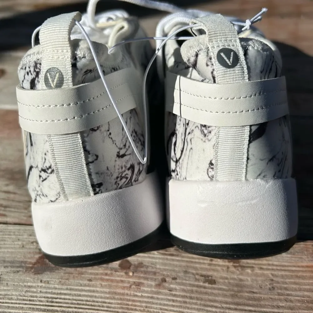 LIVI Dream Cloud Jogger Black & White Ink Blot Sneakers Lane Bryant NWT 11W